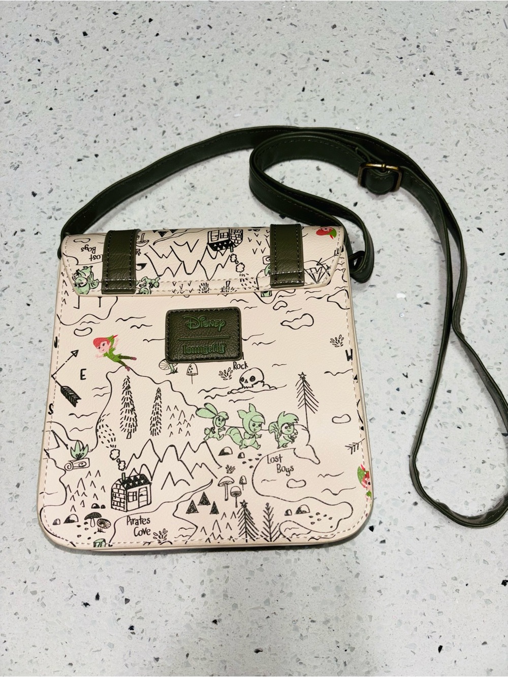 Loungefly Peter Pan Rare Green-Trim Illustrated Crossbody Bag - Picture 2 of 6